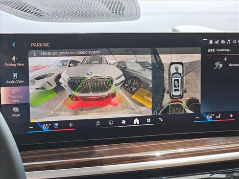 Used 2027 BMW X7 xDrive40i AWD/4WD image 14