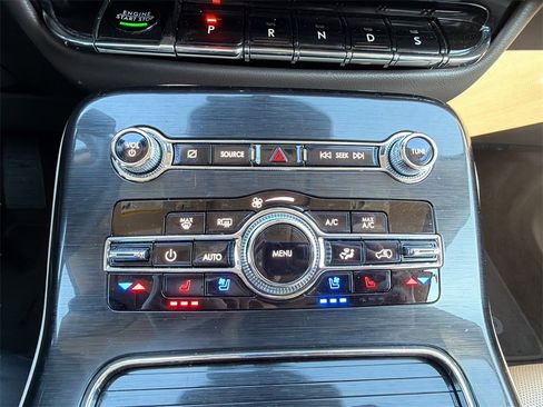 Used 2021 Lincoln Nautilus Reserve w/ Equipment Group 201A image 33