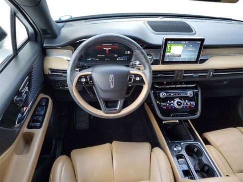 Used 2022 Lincoln Corsair Grand Touring w/ Elements Technology Bundle image 16