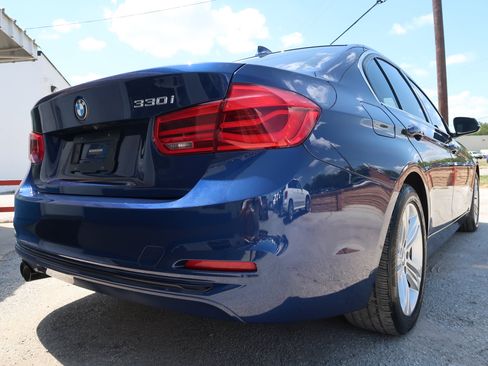 Used 2018 BMW 330i Sedan RWD image 7