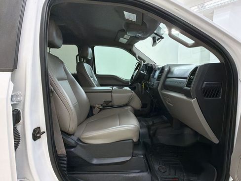 Used 2018 Ford F250 XL AWD/4WD image 23