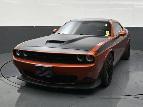 Used 2021 Dodge Challenger R/T Scat Pack w/ T/A Package RWD image 8