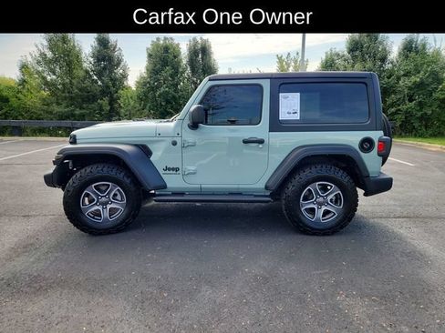 Used 2023 Jeep Wrangler Sport AWD/4WD image 4