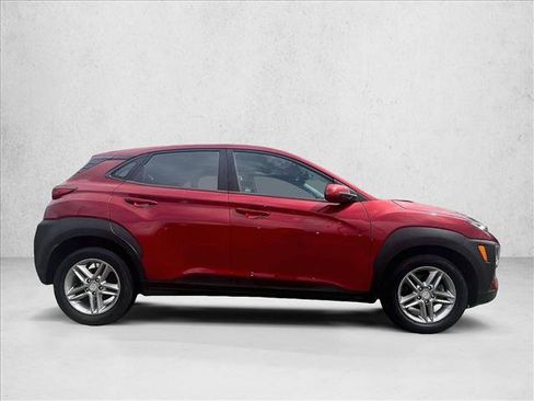Used 2018 Hyundai Kona SE FWD image 5