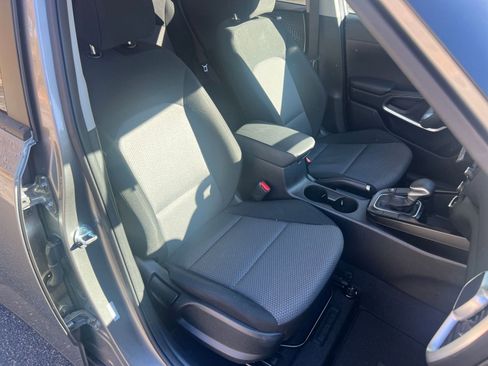Used 2025 Kia Soul LX w/ LX Technology Package image 31