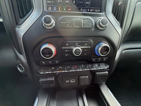 Used 2022 GMC Sierra 1500 SLT w/ SLT Premium Plus Package image 38