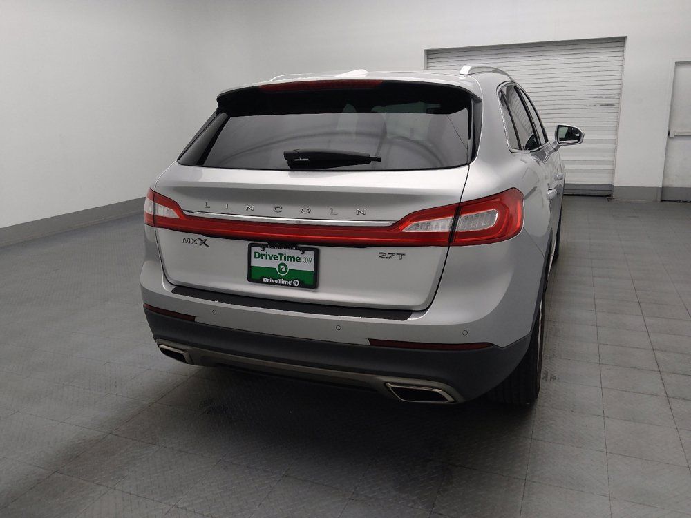 Used 2017 Lincoln MKX Premiere FWD image 7