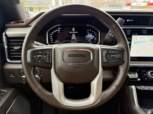 Used 2024 GMC Sierra 2500 Denali w/ Denali Reserve Package image 38