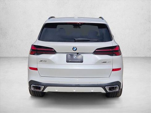 Used 2026 BMW X5 xDrive40i w/ M Sport Package AWD/4WD image 6