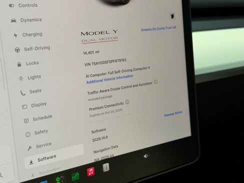 Used 2023 Tesla Model Y Performance AWD/4WD image 25