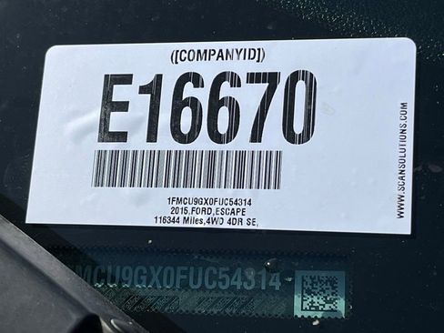 Used 2015 Ford Escape SE image 2