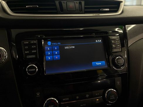 Used 2016 Nissan Rogue SL w/ SL Premium Package AWD/4WD image 33