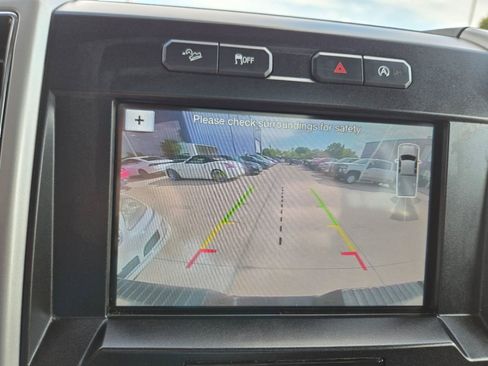 Used 2019 Ford F150 Lariat w/ Equipment Group 502A Luxury image 15