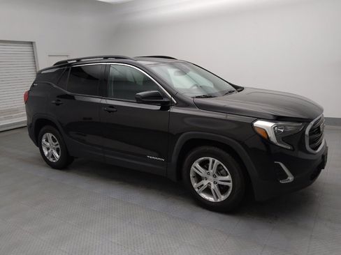 Used 2020 GMC Terrain SLE w/ Driver Convenience Package image 11