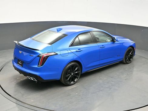 New 2025 Cadillac CT4 V w/ LPO, ONYX Package image 31