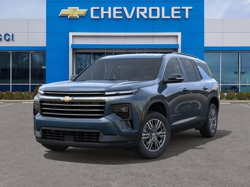New 2026 Chevrolet Traverse LT FWD image 6
