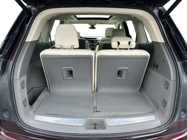 Used 2021 Cadillac XT6 Premium Luxury AWD/4WD image 9