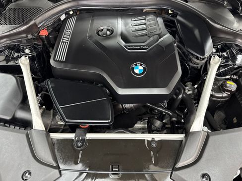 Used 2021 BMW 530i w/ Convenience Package RWD image 56