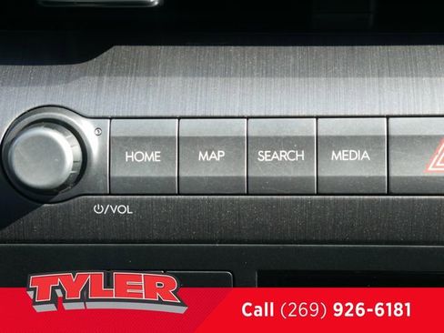 Used 2024 Hyundai Kona SEL AWD/4WD image 30