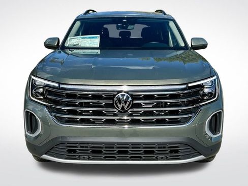 New 2026 Volkswagen Atlas SE image 2