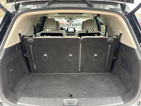 Used 2024 Nissan Pathfinder SL w/ SL Premium Package image 28