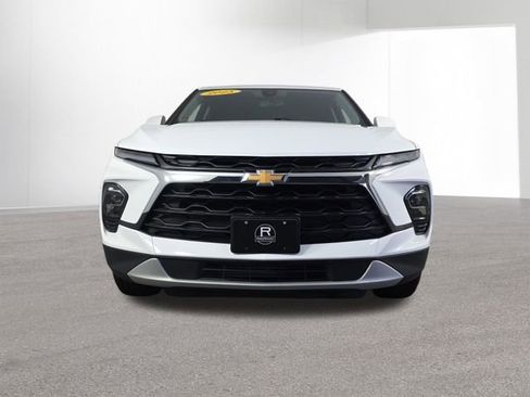 Used 2025 Chevrolet Blazer LT AWD/4WD image 45
