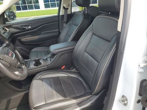 Used 2021 GMC Acadia Denali w/ Denali Technology Package image 69