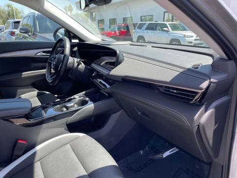 Used 2024 Buick Envision Sport Touring image 29