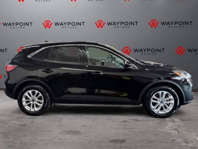 Used 2020 Ford Escape SE FWD image 8