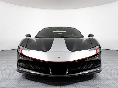 Used 2022 Ferrari SF90 Stradale image 8