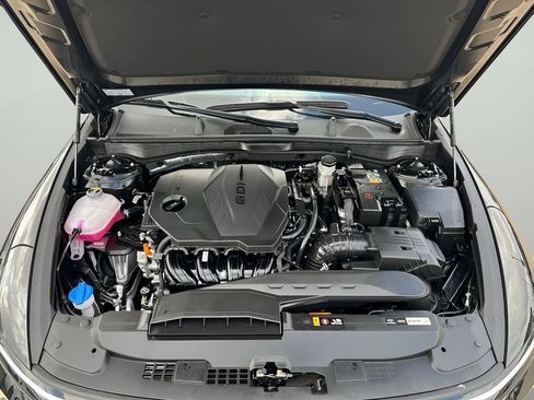 Used 2025 Hyundai Sonata SE image 30