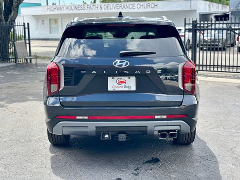 Used 2024 Hyundai Palisade SEL FWD image 5