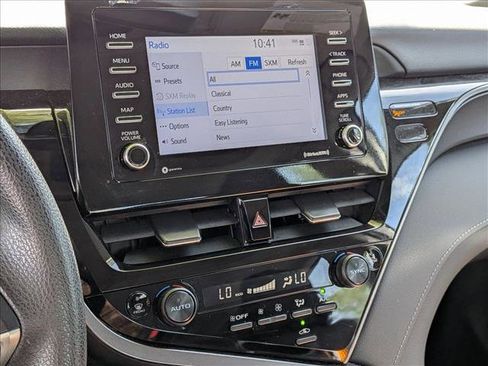 Used 2024 Toyota Camry LE w/ Convenience Package image 6