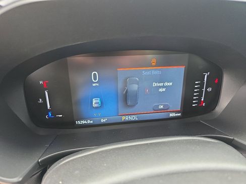 Used 2024 Ford Escape ST-Line w/ Equipment Group 301A image 24