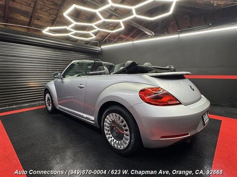 Used 2013 Volkswagen Beetle 2.5 image 5