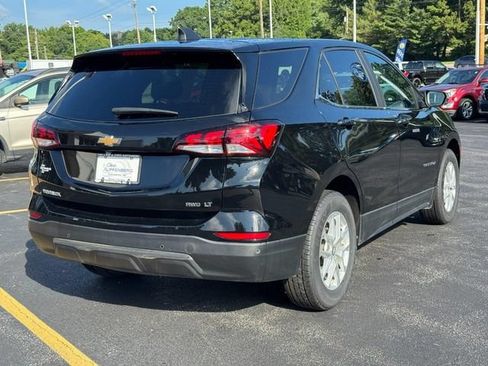 Used 2023 Chevrolet Equinox LT AWD/4WD image 3