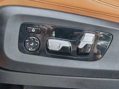 Used 2024 BMW X5 xDrive40i w/ Premium Package AWD/4WD image 25