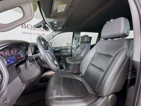 Used 2021 Chevrolet Silverado 1500 LT Trail Boss w/ Convenience Package II image 26