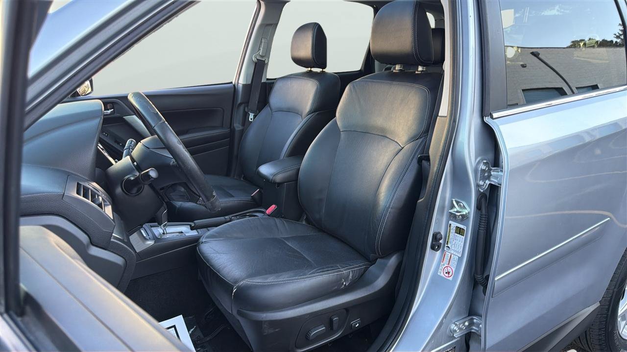 Used 2014 Subaru Forester 2.5i Limited AWD/4WD image 12