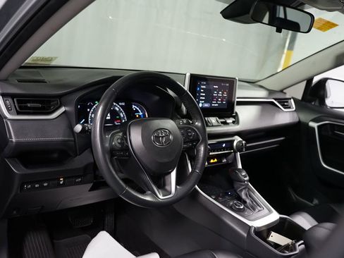 Certified 2024 Toyota RAV4 XLE Premium image 11