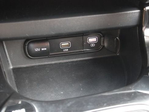 Used 2023 Kia Seltos S FWD image 8