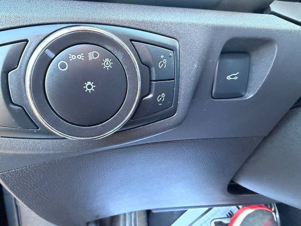 Used 2014 Ford Fusion Titanium FWD image 16
