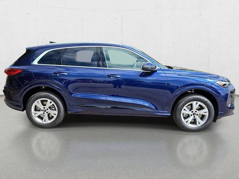 New 2026 Audi Q5 Premium AWD/4WD image 4