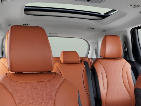 New 2026 Kia Carnival SX FWD image 27