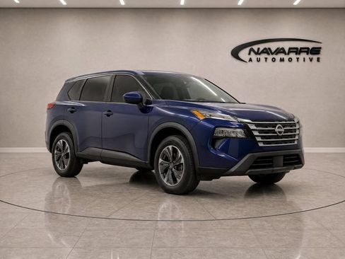 Used 2024 Nissan Rogue SV FWD image 9