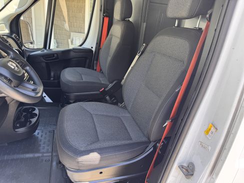 Used 2023 RAM ProMaster 3500 w/ Convenience Group FWD image 13