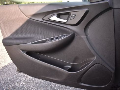 Used 2025 Chevrolet Malibu LS w/ LPO, Floor Liner Package FWD image 28