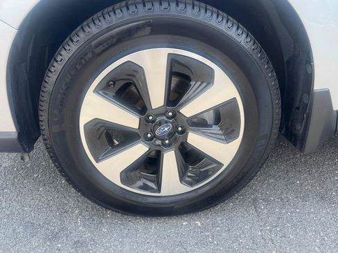 Used 2018 Subaru Forester 2.5i Limited AWD/4WD image 22