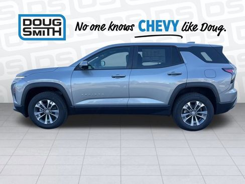 New 2026 Chevrolet Equinox LT w/ Convenience Package II image 3