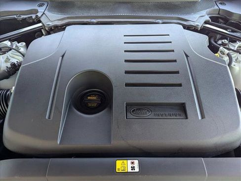 Certified 2022 Land Rover Range Rover Sport HST image 23